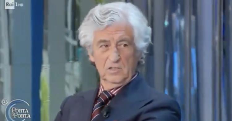 Vaccino sì, vaccino no: botta e risposta al vetriolo tra l’ex azzurro Rivera e Burioni
