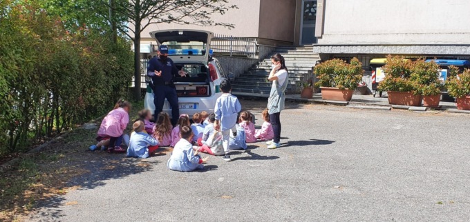 La Polizia Locale di Valenza incontra le scuole dell’infanzia