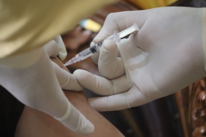 L’influenza stagionale arriverà dall’Australia: medici già al lavoro con i vaccini