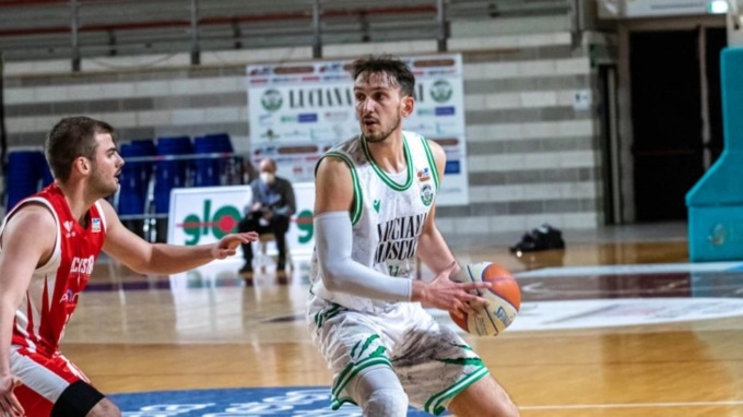 Jb Monferrato, ingaggiata l’ala classe ’94 Gianmarco Leggio