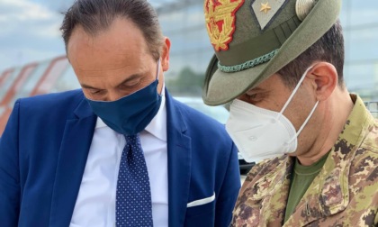 Vaccini, Figliuolo: "Dal 10 gennaio terza dose dopo 4 mesi. Piemonte benissimo"
