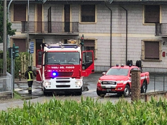 Problemi ai cavi elettrici a Castellazzo Bormida, l’intervento dei Vigili del Fuoco
