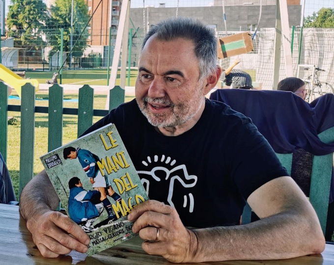 “Le mani del mago” di Massimo Brusasco: presentazione sabato 10 a Carbonara Scrivia