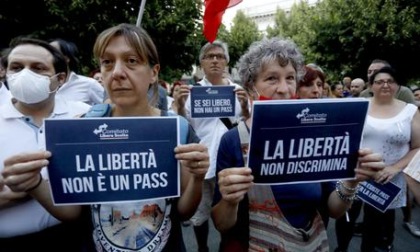Green pass: protesta a Genova