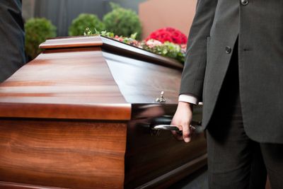 Non è stato il vaccino anti-Covid, ma un ictus: oggi i funerali della 47enne