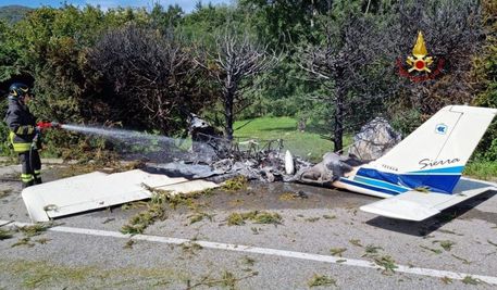 Ultraleggero si schianta nel Vercellese