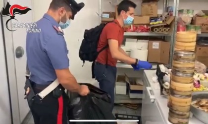 Torino, Carabinieri chiudono ristorante con cibo avariato e mal conservato