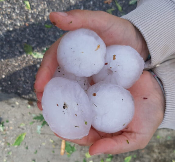 Imperia, pesanti grandinate in provincia con diversi danni