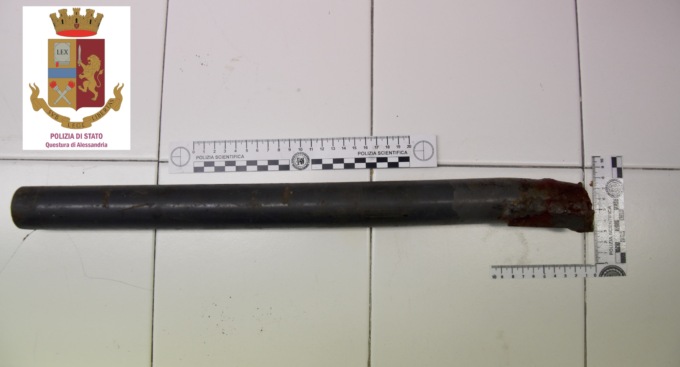 Alessandria: tenta di uccidere il cugino colpendolo al capo con una spranga, fermato dalla polizia
