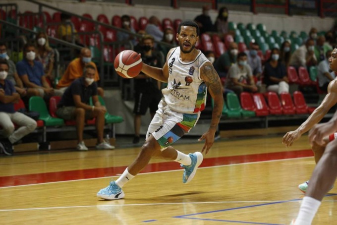 Derthona Basket, quarto sigillo in Supercoppa, battuta ancora Trento