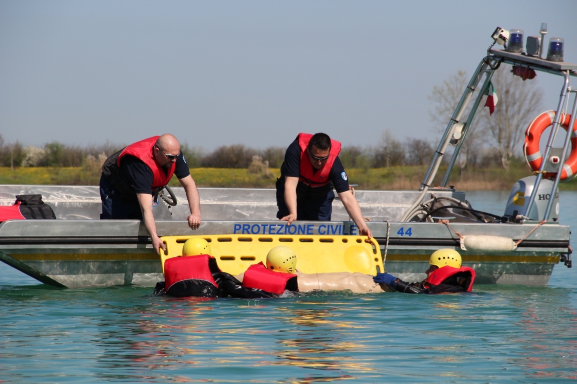 Esercitazione della Protezione Civile di Casale per simulare gli interventi di emergenza