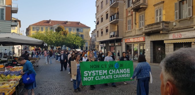 I Fridays for Future tornano in piazza per chiedere misure ambientali
