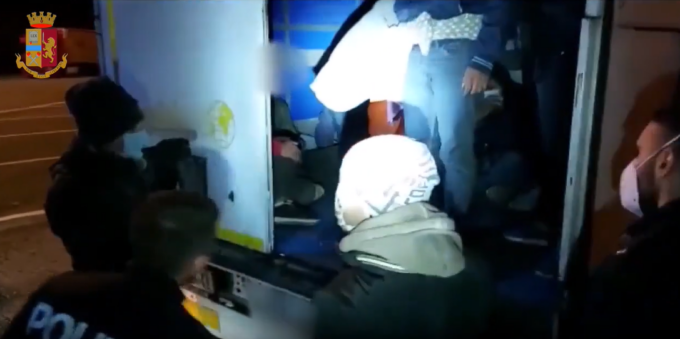 Immigrazione clandestina verso la Francia: arrestato passeur in alta Val Susa
