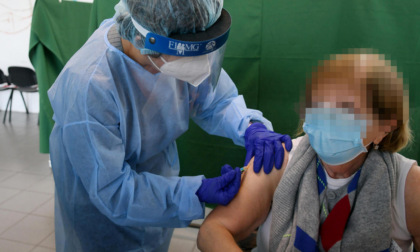 Il Covid torna a diffondersi, ma le vaccinazioni sono in ritardo