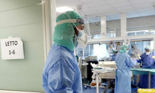 Covid Alessandria: tre decessi e più di 1.000 nuovi contagi