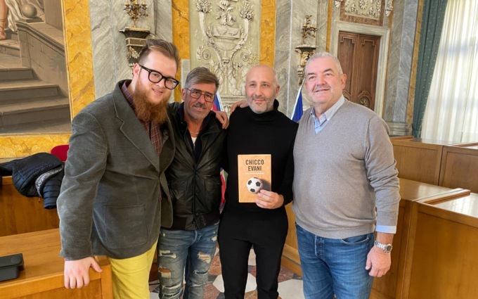 Valenza: il vice di Mancini Chicco Evani ricevuto a Palazzo Pellizzari