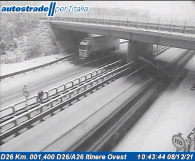 Neve nell’Alessandrino: stop ai mezzi pesanti oltre 7,5 t in A26 tra bivio con A10 e diramazione Predosa-Bettole