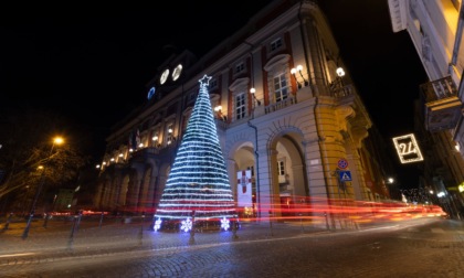 Alessandria si illumina: il video che mostra la città nel periodo più magico dell'anno