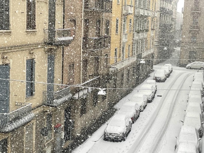 Maltempo: oggi breve tregua, domani nuove precipitazioni nevose
