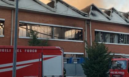 Incendio alla Demap di Beinasco: livelli alti di inquinamento nell'aria