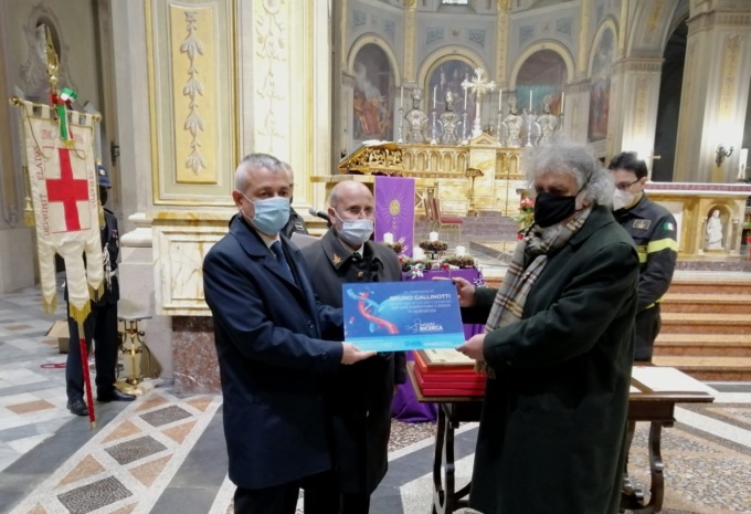 Vigili del Fuoco: consegnata targa in memoria di Bruno Gallinotti
