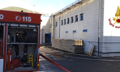 Incendio al depuratore di Genova Voltri