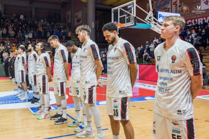 Derthona Basket, rinviata la trasferta contro Reggio, squadra in quarantena
