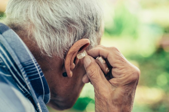 In Liguria apparecchi acustici digitali di ultima generazione forniti dal servizio sanitario