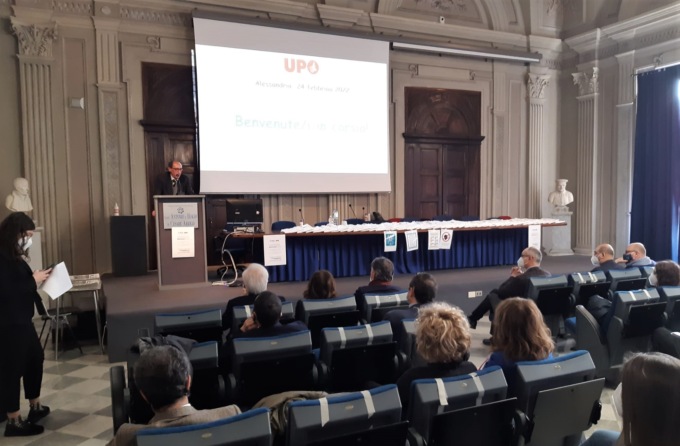 Alessandria: cerimonia di consegna dei camici a 54 studenti di Medicina