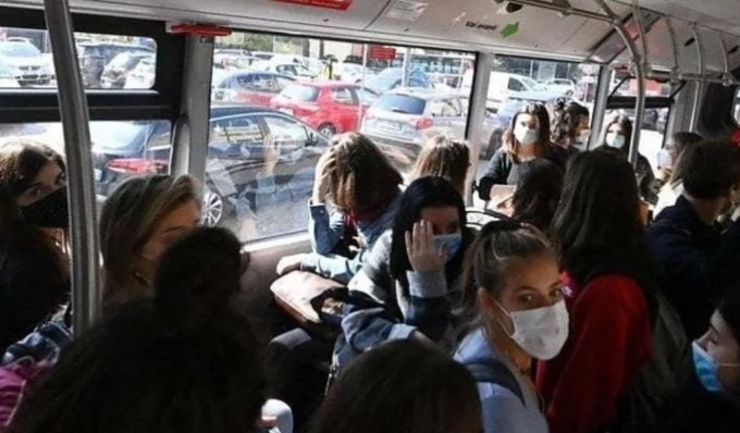 Fine stato d’emergenza, in Piemonte la capienza dei mezzi pubblici torna al 100%