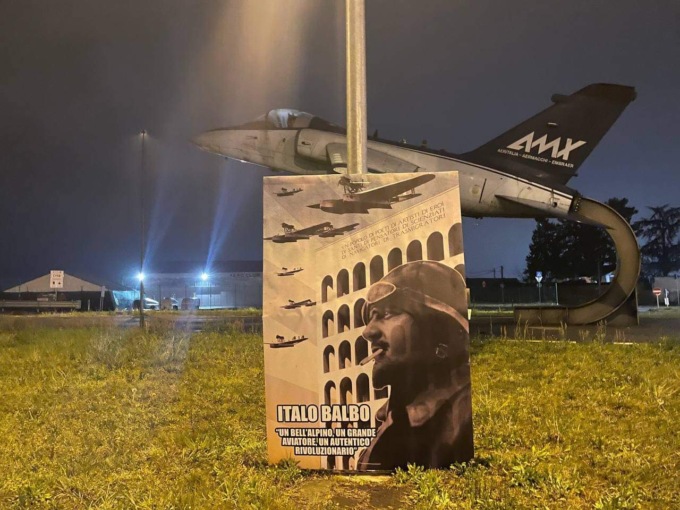 Cancellazione Balbo dagli aerei dell’Aeronautica, CasaPound: “Gesto di chi non conta nulla di fronte agli eroi della storia”