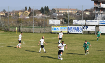 Calcio, Eccellenza: l'Acqui domina il derby, Castellazzo sempre più giù