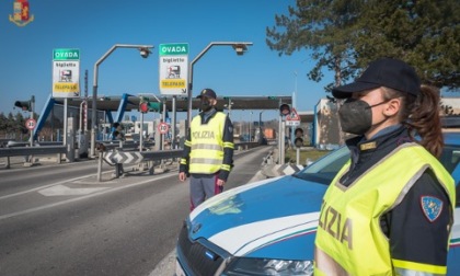 Ovada: soccorsa in autostrada una famiglia ucraina in fuga dalla guerra