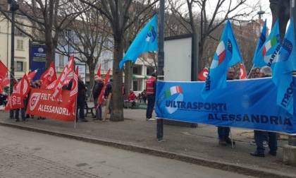 Sciopero degli autisti Stp di Alessandria: presidio davanti alla Prefettura