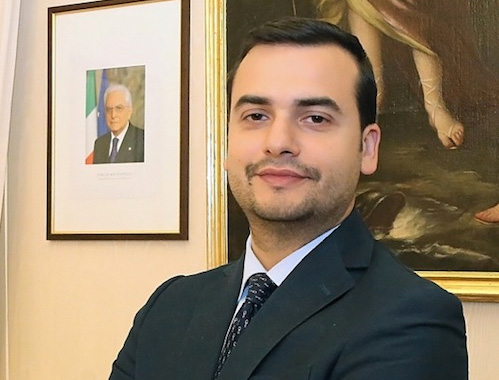 Gavi: intitolati i giardini comunali al Vigile del Fuoco Matteo Gastaldi