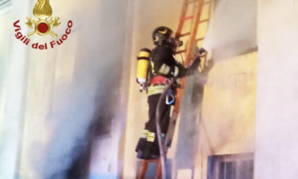 In fiamme cascina a Sale e tetto di una casa a Sarezzano: nessun ferito