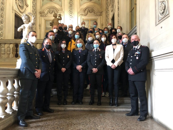 Casale Monferrato, Polizia Locale: una giornata di studio sui pericoli di internet e dei social network per i minori
