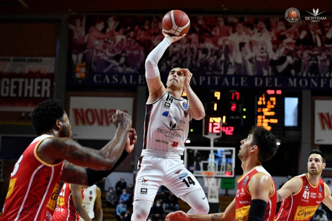 Derthona Basket, ritorno alla vittoria sul parquet della Vanoli Cremona