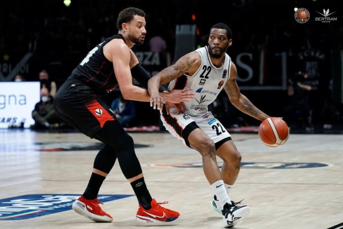 Derthona Basket, il trionfo su Trieste vale l’accesso ai playoff di Serie A