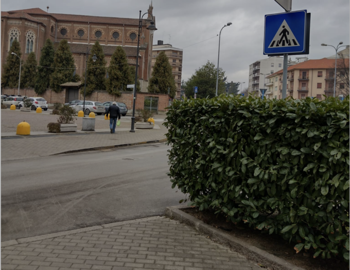 “Ad Alessandria in via Galilei niente strisce pedonali dopo l’asfaltatura”
