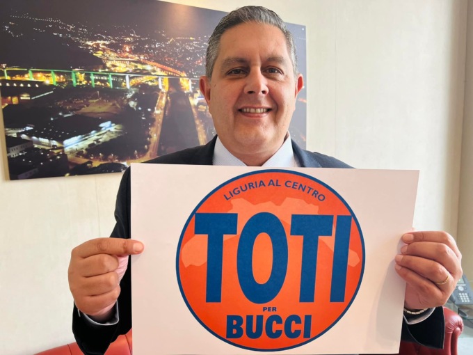 Comunali Genova, in simbolo Liguria al Centro scritta ‘Toti per Bucci’