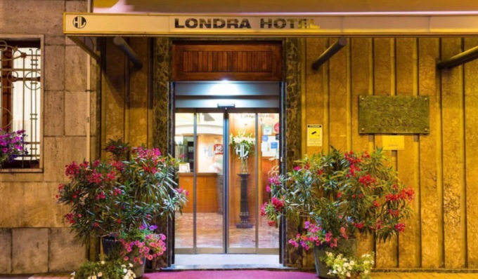 Il portiere dell’hotel di Alessandria ucciso dopo una lite per una camera che il suo assassino non voleva pagare