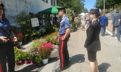 Mostra dei fiori a Coniolo: presente anche l'Arma dei Carabinieri