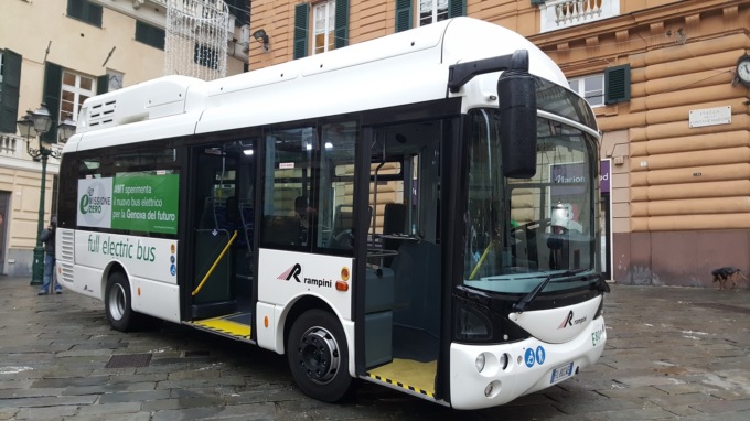 A Genova, arrivano i bus elettrici lunghi 12 metri
