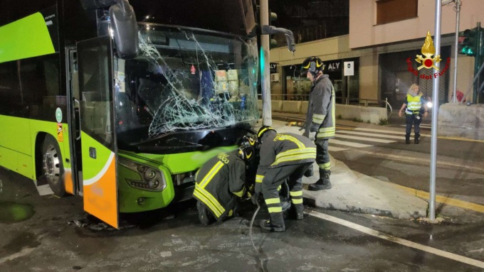 Genova, interventi notturni dei Vigili del Fuoco in corso Europa e via Miani