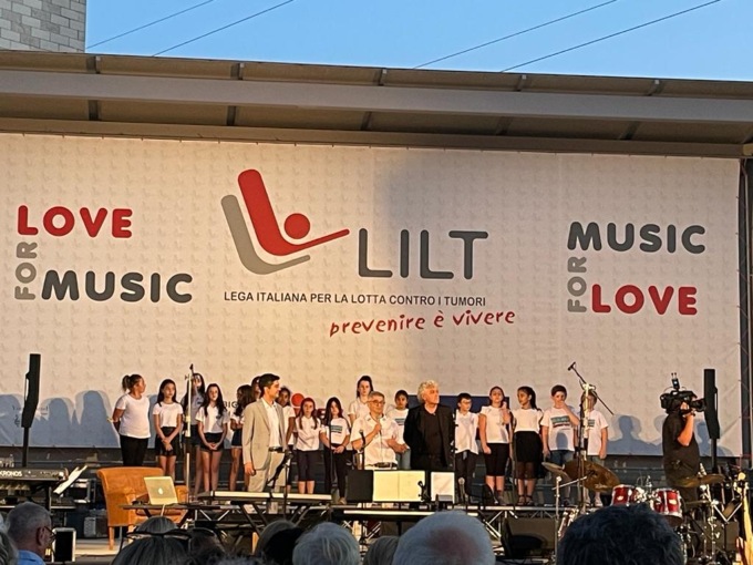 “Il Nostro canto libero”: serata di emozioni a Tortona con Mogol