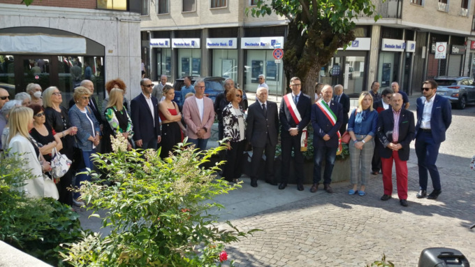 Alessandria: area verde di piazza Marconi intitolata a Lina Anfossi