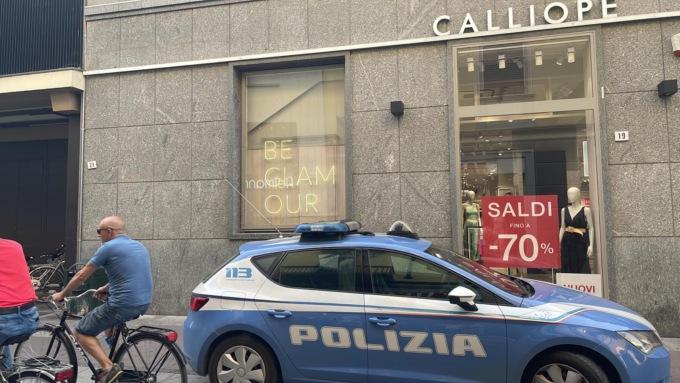 Alessandria: furto al negozio Calliope, fermata una ragazza