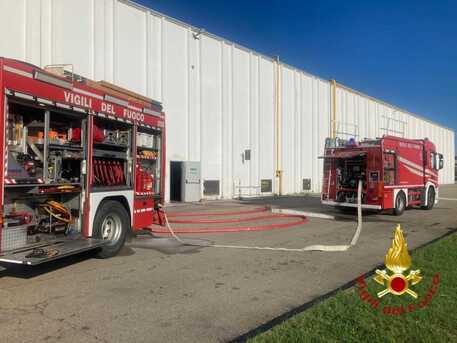 Tigliole, principio d’incendio a un macchinario alla Alplast