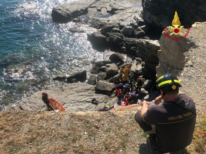 Lavagna, Vigili del Fuoco all’opera per soccorrere turista ferita gravemente